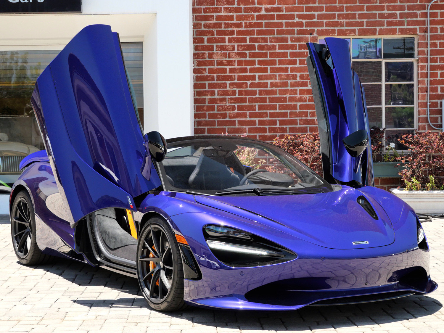Used 2024 McLaren 750S Spider RWD image 24