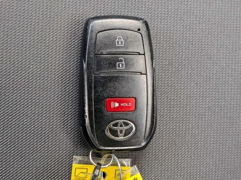 Used 2024 Toyota Tacoma TRD Off-Road AWD/4WD image 28