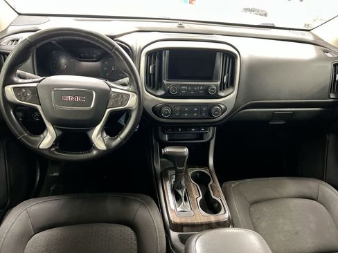 Used 2017 GMC Canyon SLE AWD/4WD image 10