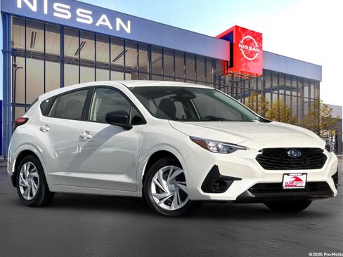 Used 2025 Subaru Impreza 2.0i AWD/4WD image 1
