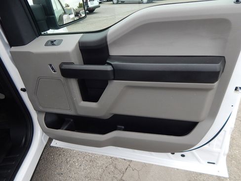 Used 2018 Ford F150 XL w/ Equipment Group 101A Mid image 21