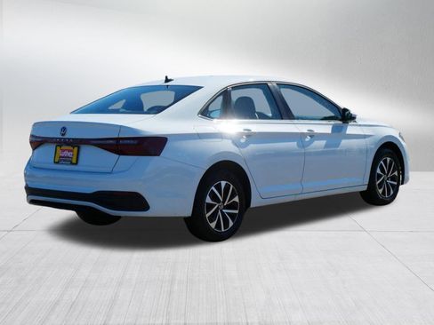 Used 2025 Volkswagen Jetta S FWD image 7