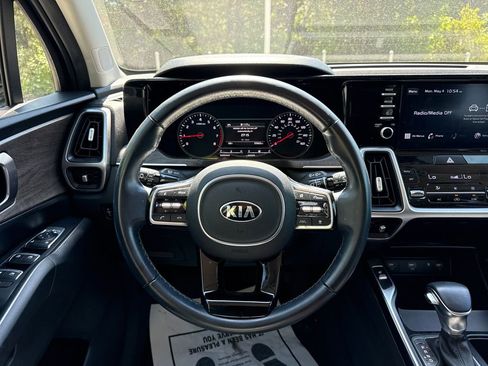 Used 2021 Kia Sorento EX FWD image 20