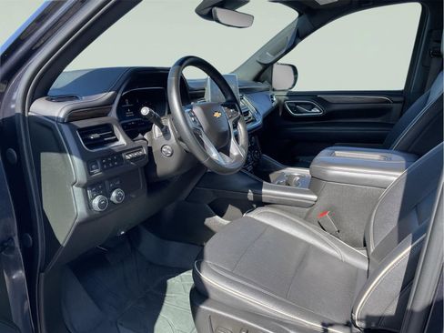 Used 2023 Chevrolet Tahoe Premier AWD/4WD image 13