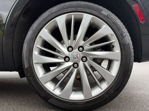 Used 2024 Buick Envision Avenir AWD/4WD image 18