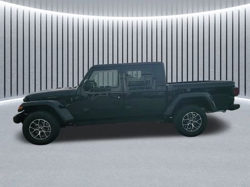 New 2026 Jeep Gladiator Sport image 6