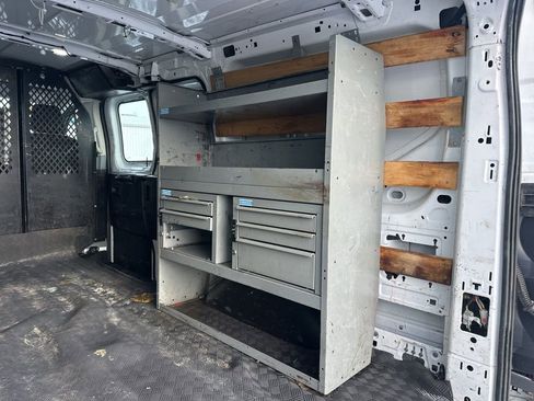 Used 2018 Ford Transit 250 130 Low Roof w/ Exterior Upgrade Package image 12