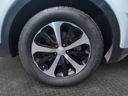 Used 2018 Kia Sorento EX FWD image 29