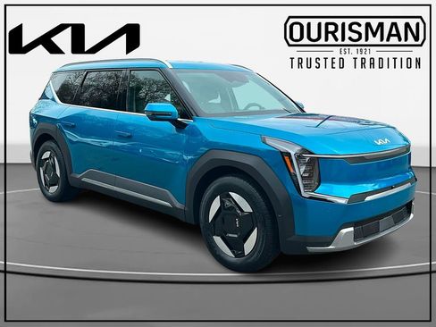 New 2026 Kia EV9 Wind image 1