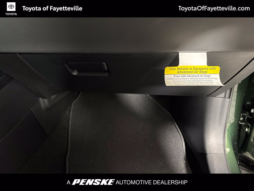 Used 2026 Toyota Corolla Cross LE FWD image 22