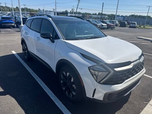 Used 2023 Kia Sportage X-Line w/ X-Line Premium Package AWD/4WD image 2