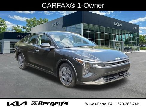 Certified 2025 Kia K4 FWD image 3