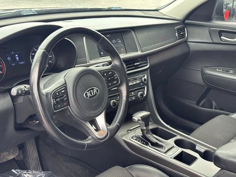 Used 2018 Kia Optima S FWD image 21