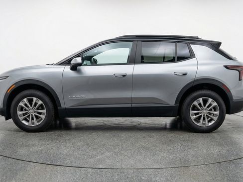 Used 2025 Chevrolet Equinox LT FWD image 5