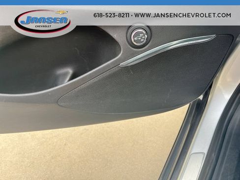 Used 2020 Buick Enclave Essence FWD image 23