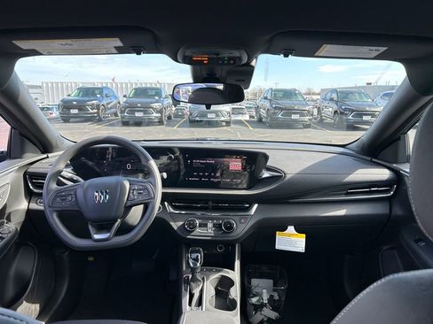 New 2026 Buick Envista Preferred FWD image 30