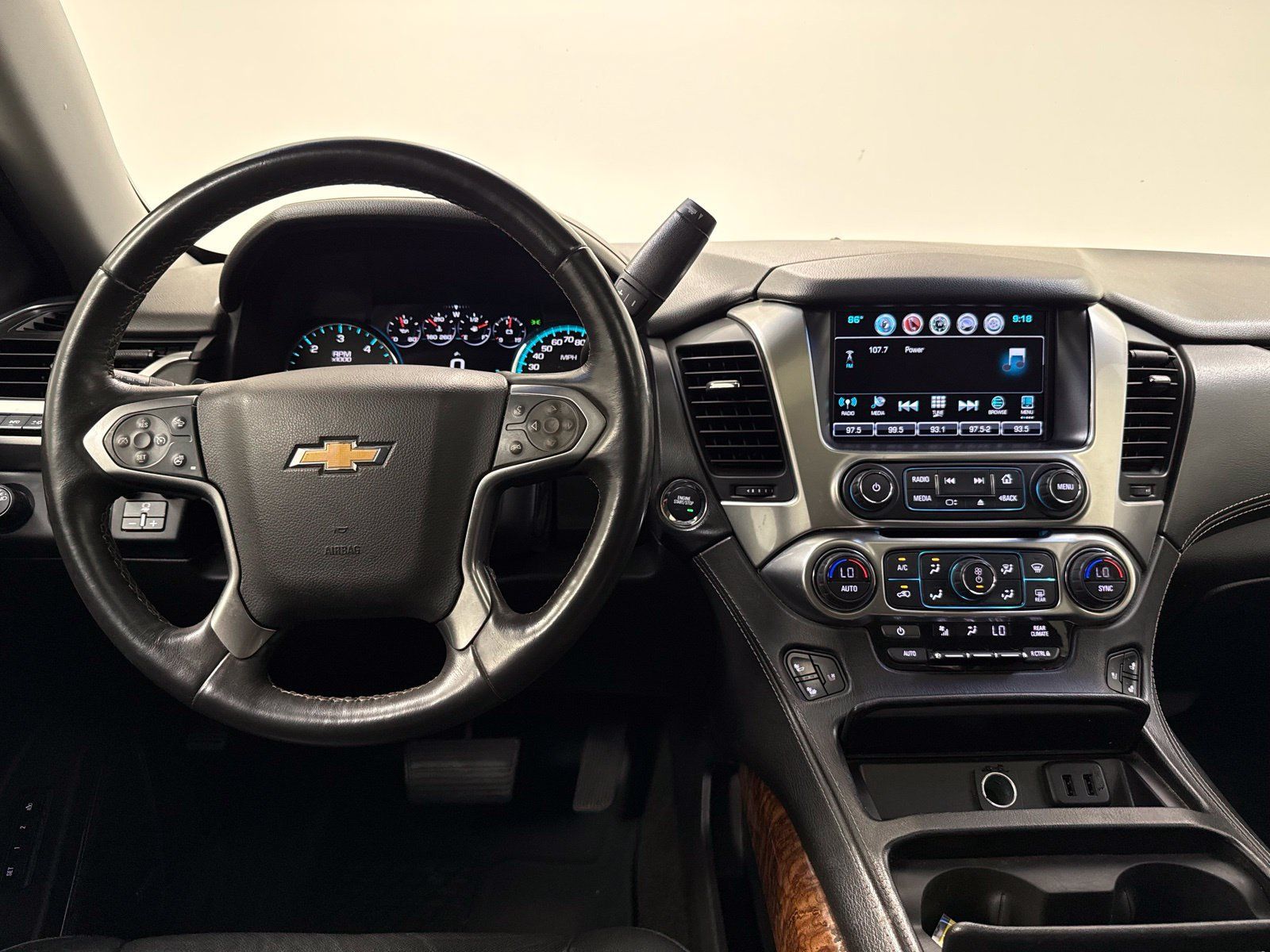 Used 2017 Chevrolet Tahoe Premier AWD/4WD image 26