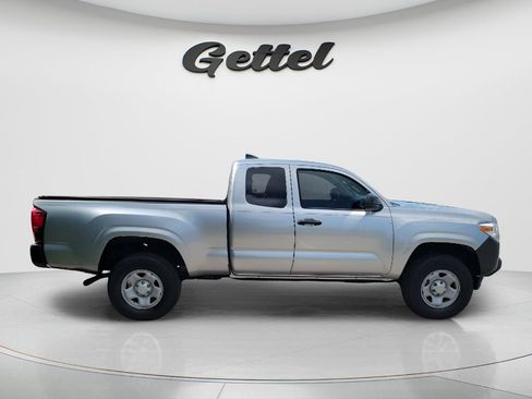 Certified 2022 Toyota Tacoma SR RWD image 4