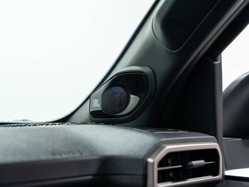 Used 2025 Toyota 4Runner Trailhunter image 93