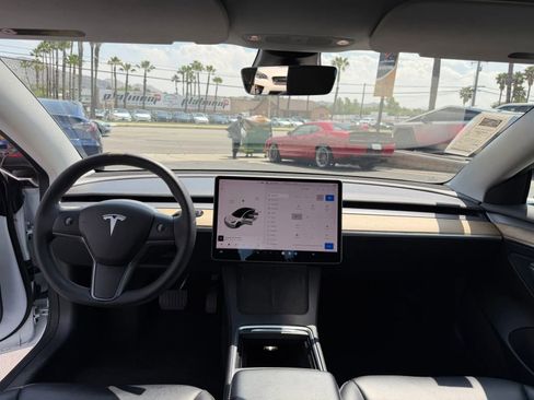 Used 2022 Tesla Model 3 RWD image 24