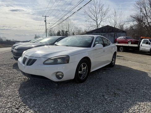 Used 2004 Pontiac Grand Prix GT2 w/ Leather Trim Pkg image 1