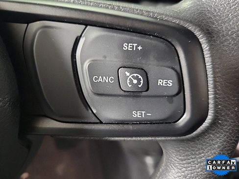 Used 2024 Jeep Wrangler Sport image 19