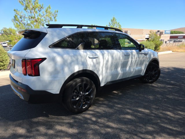 Used 2023 Kia Sorento SX Prestige AWD/4WD image 4