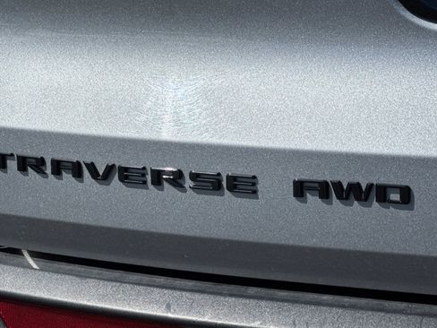 Used 2025 Chevrolet Traverse Z71 image 49