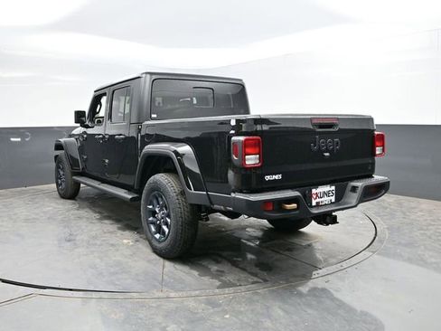 New 2026 Jeep Gladiator Sport AWD/4WD image 5
