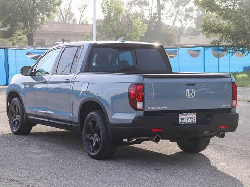 Used 2023 Honda Ridgeline Black Edition image 7