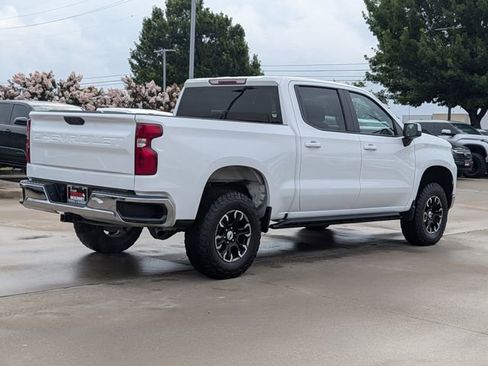 Used 2023 Chevrolet Silverado 1500 LT w/ Work Truck Package AWD/4WD image 6
