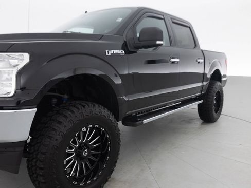 Used 2019 Ford F150 XLT w/ XTR Package AWD/4WD image 12