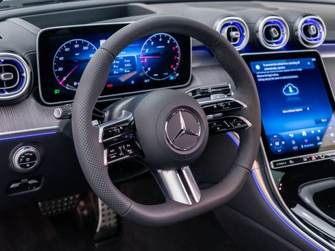 New 2026 Mercedes-Benz CLE 450 4MATIC Coupe image 11