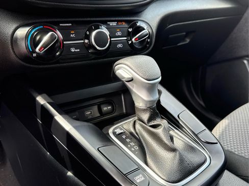 Used 2022 Kia Soul LX w/ Technology Package FWD image 18