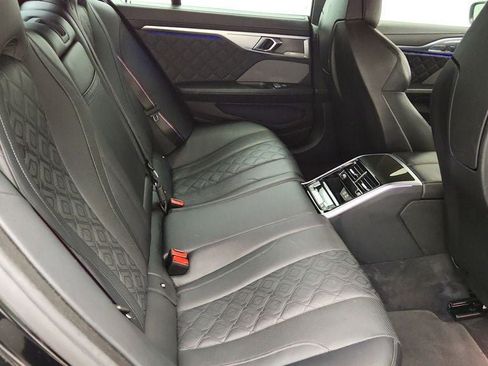 Used 2022 BMW M8 Gran Coupe xDrive Competition w/ M Carbon Exterior Package AWD/4WD image 23