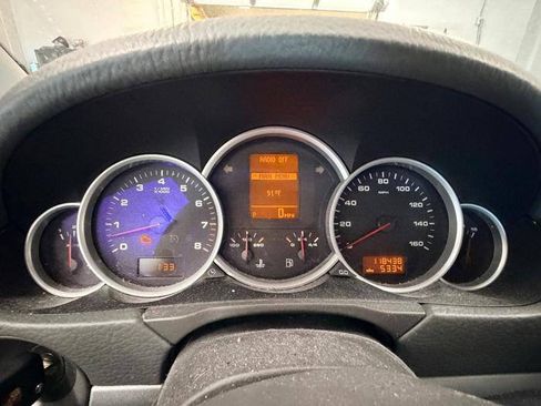 Used 2005 Porsche Cayenne S AWD/4WD image 35