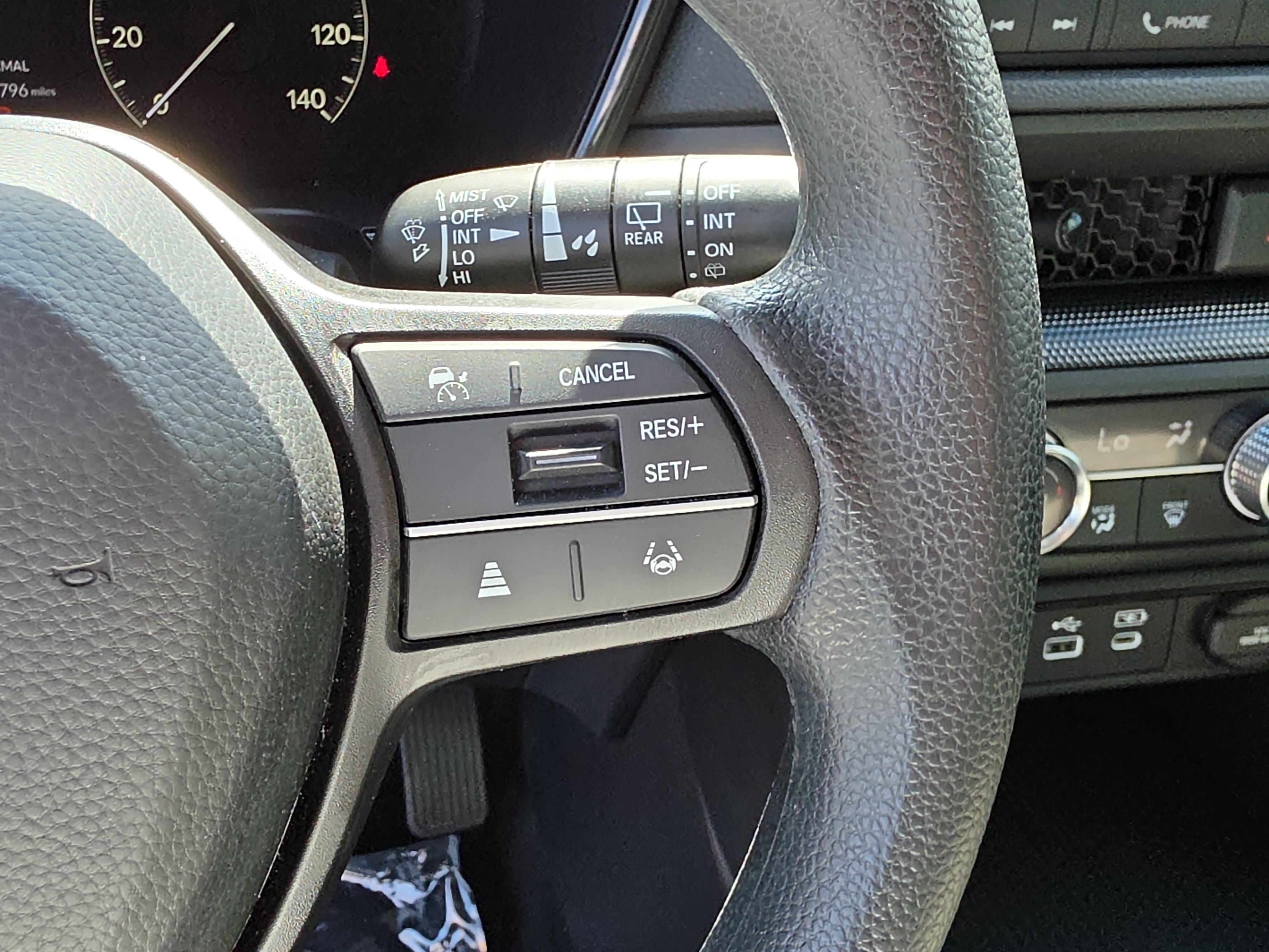 Used 2024 Honda CR-V EX image 31