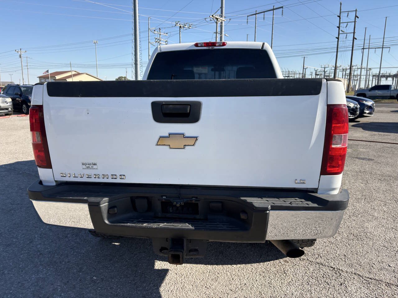 Used 2011 Chevrolet Silverado 2500 W/T AWD/4WD image 8