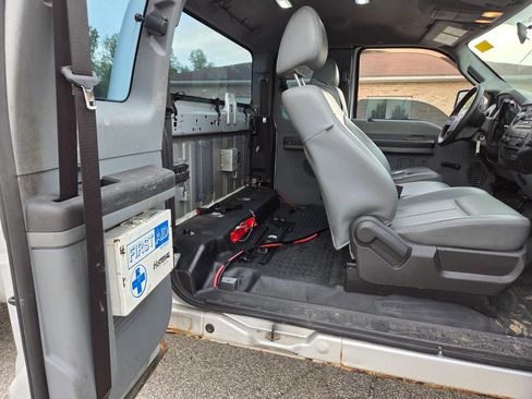 Used 2012 Ford F250 XL AWD/4WD image 20
