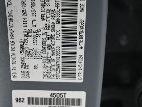 Used 2019 Toyota Tacoma TRD Off-Road image 17