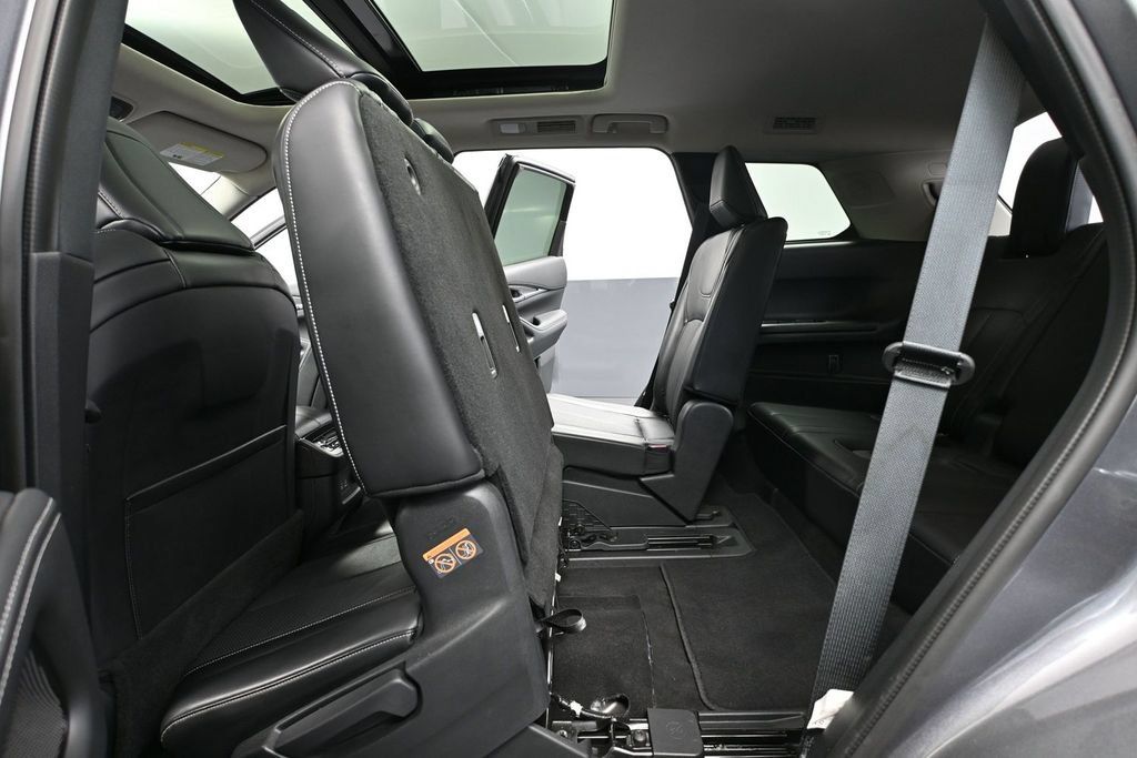 Used 2024 INFINITI QX60 Luxe AWD/4WD image 33
