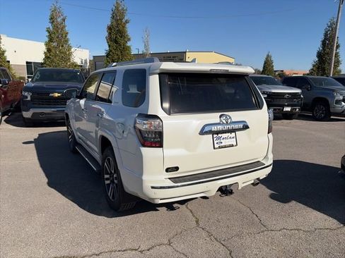 Used 2018 Toyota 4Runner Limited w/ Convenience Package image 4