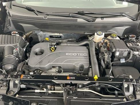 Used 2022 Chevrolet Equinox RS w/ Infotainment Package image 50