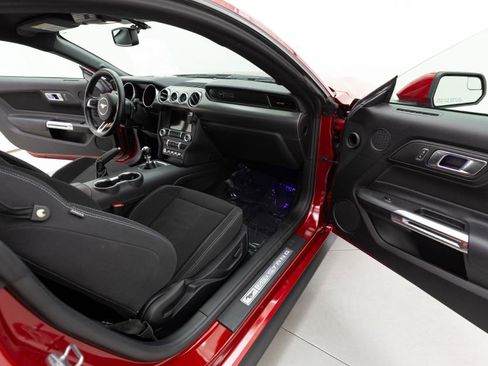 Used 2020 Ford Mustang GT w/ GT Performance Package image 30