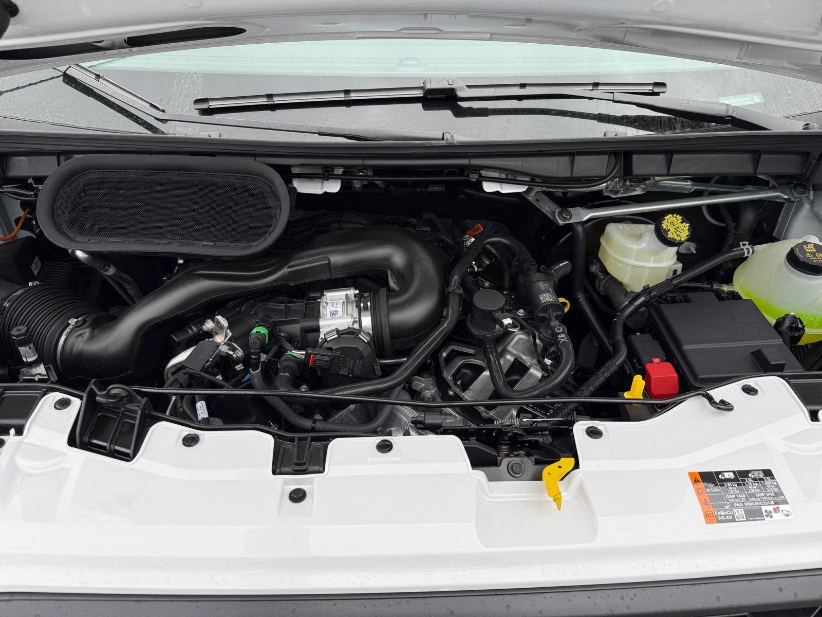 New 2026 Ford Transit 250 148 High Roof RWD image 18