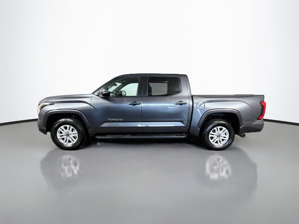 Used 2026 Toyota Tundra SR5 w/ SR5 Premium Package AWD/4WD image 5