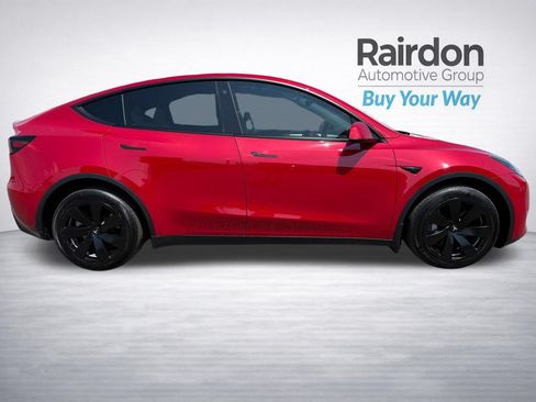 Used 2023 Tesla Model Y Long Range AWD/4WD image 7