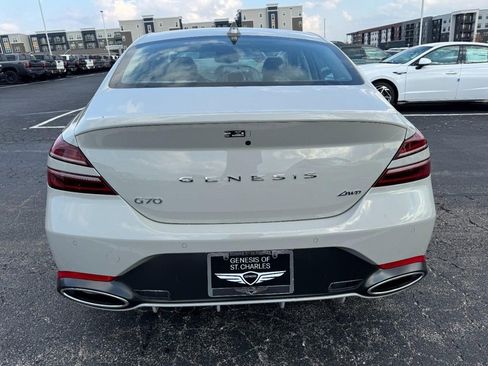 New 2026 Genesis G70 2.5T Prestige image 4