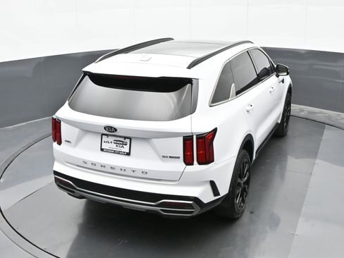 Used 2021 Kia Sorento SX image 39