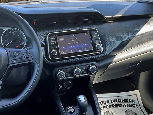 Used 2024 Nissan Kicks S image 6
